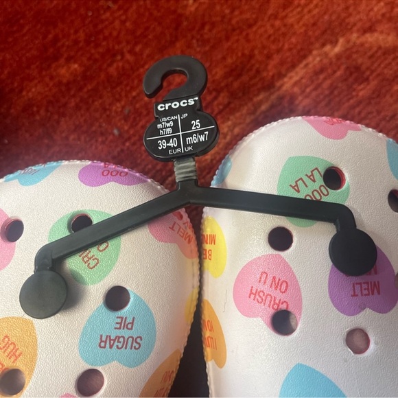 Classic Lined Sweethearts Clog - Picture 11 of 14